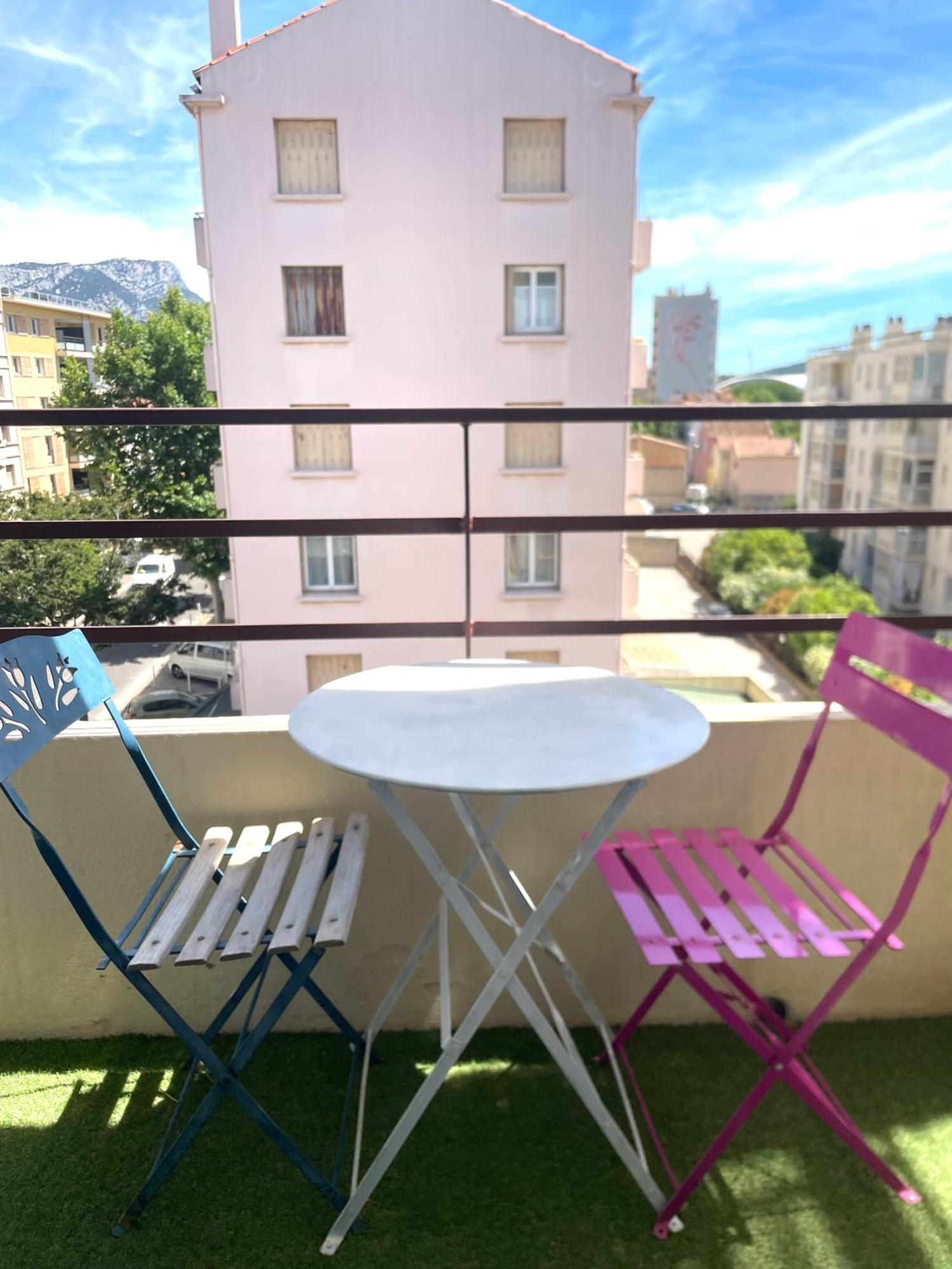 Le Terra-Cota 3 Ch Privees 10' Gare-Port Et Plage, Wfi, Cosy Toulon Dış mekan fotoğraf
